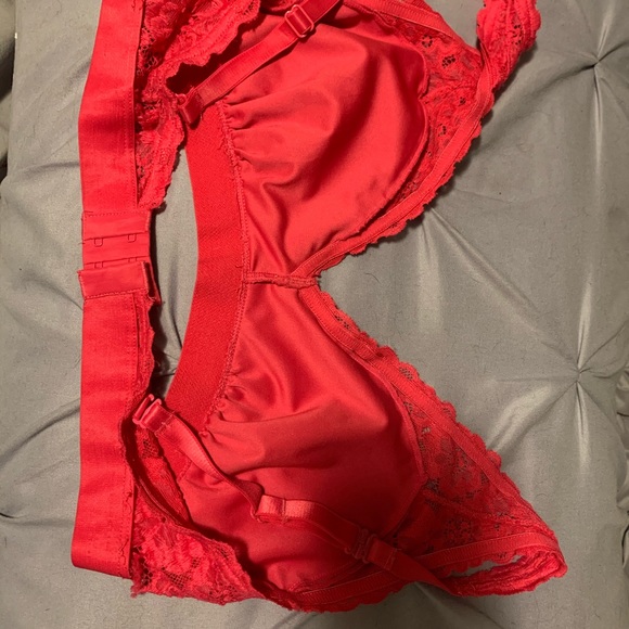 2 for $40 💜 Pack of 3 bralettes large! - Picture 5 of 8